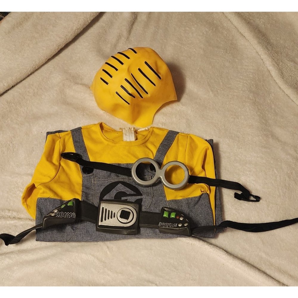 Pixar minion halloween costume dress up with goggles and belt Silcone Hat